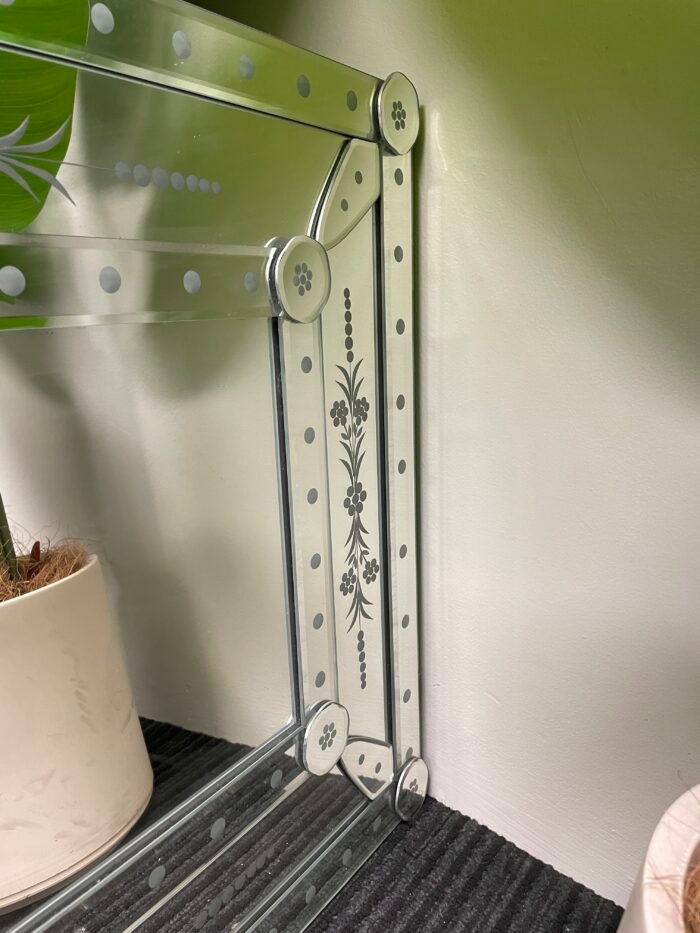 [Local Delivery Only] Europe palace style Welsh style Wall Mirror Silver frame 150x70cm [WB70150-S] - Image 4